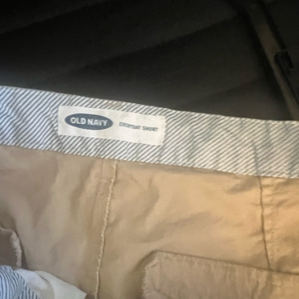 Old Navy Tan Bermuda Shorts Cotton Blend Classic - Picture 3 of 4